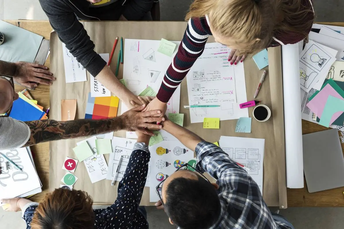 Curso gratuito desempleados RESPONSABILIDAD SOCIAL