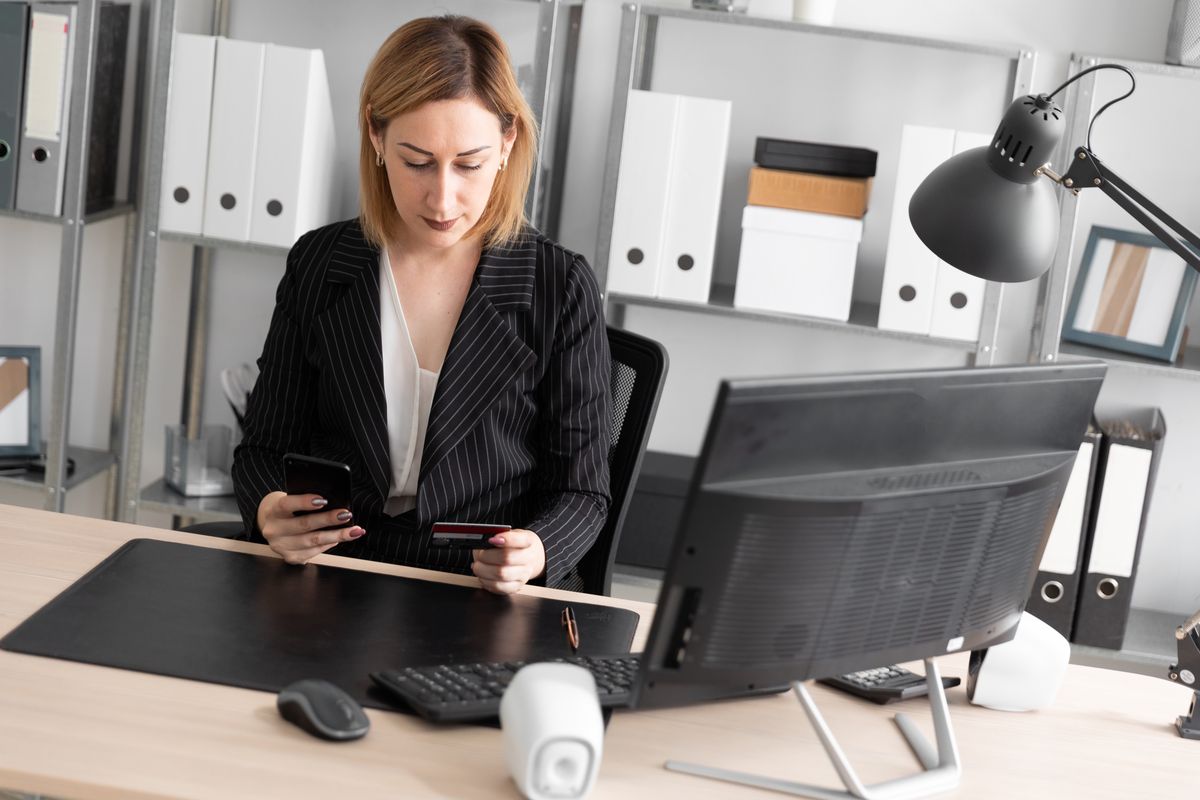 Curso gratuito desempleados DIRECCIÓN FINANCIERA