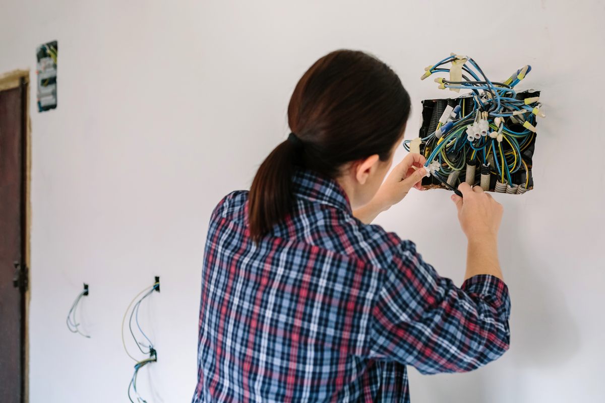 Curso subvencionado desempleados ELECTRICISTA DE EDIFICIOS