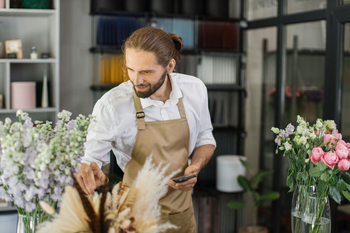 Curso gratuito desempleados ACTIVIDADES DE FLORISTERÍA
