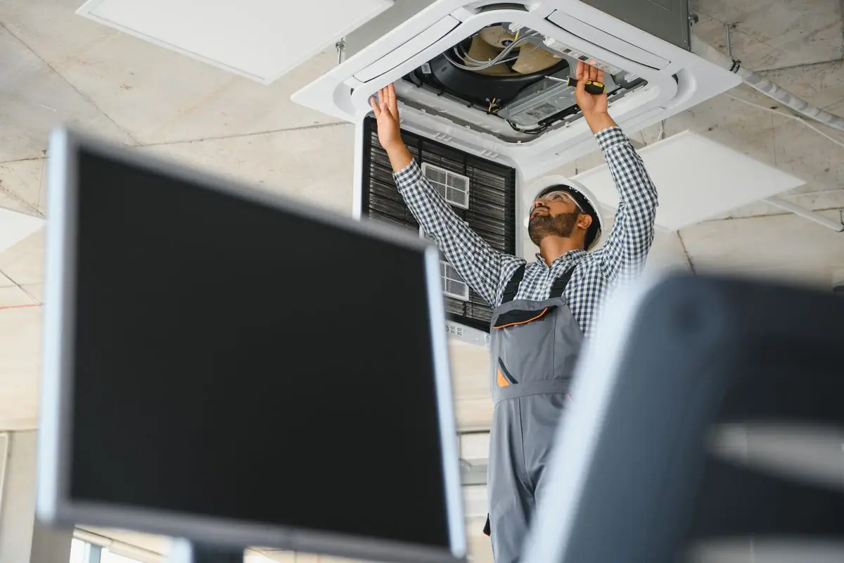 Curso gratuito desempleados INSTALADOR DE CLIMATIZACIÓN