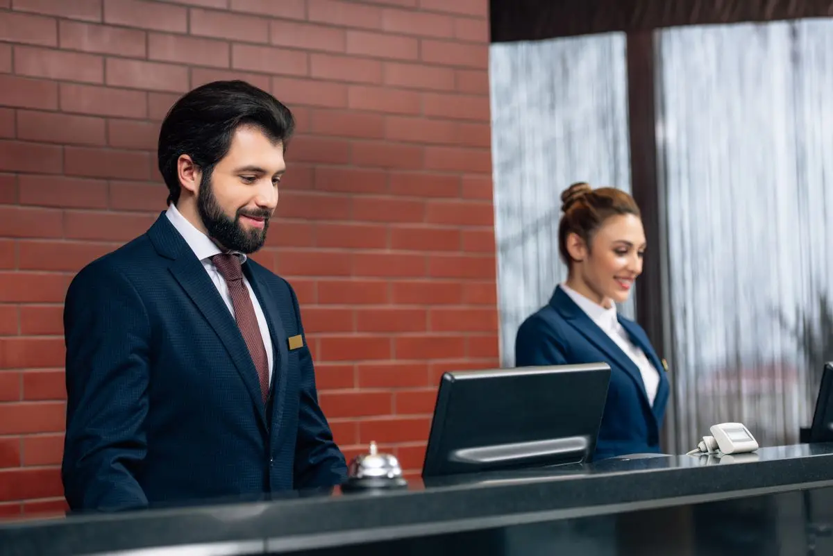Curso de Recepción y atención al cliente en establecimientos de alojamiento