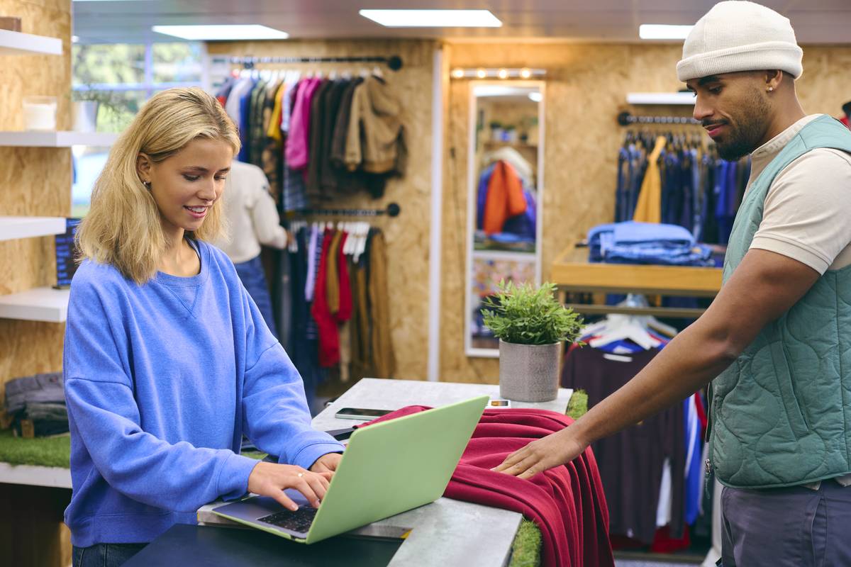 Curso gratis trabajadores VENTA Y HABILIDADES COMERCIALES